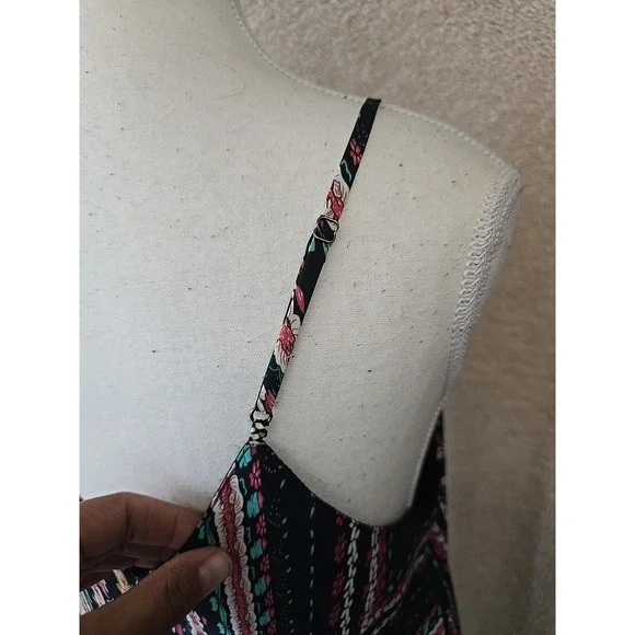 Charlie Jade Maxi Dress Womens L Black Floral With Multicolors Spaghetti Strap‎ - Picture 7 of 15
